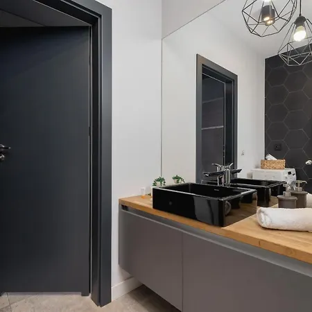 Original Studio Wawrzynca Cracow's Kazimierz By Renters * Krakow