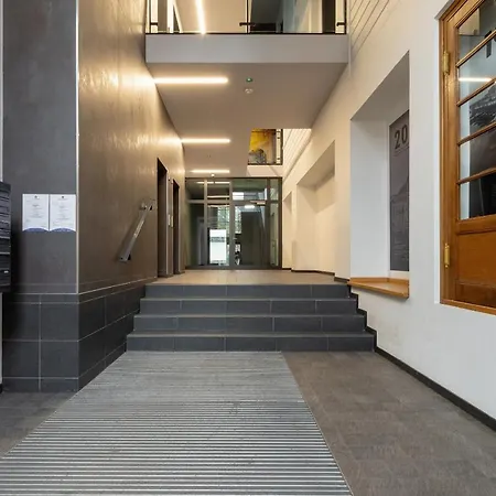 Original Studio Wawrzynca Cracow's Kazimierz By Renters كراكوفيا